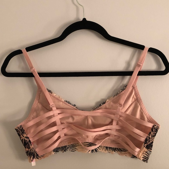 PINK Bralette - Picture 2 of 3